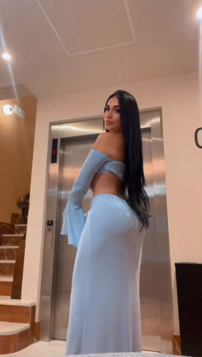 VALERY HERMOSA PELINEGRA