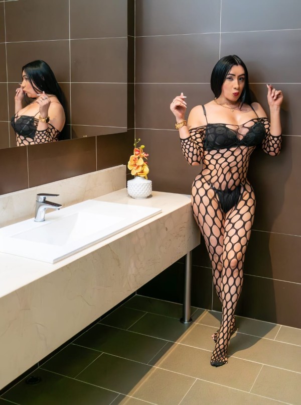 Hola cariño estás en busca de algo rico i diferente soy una chica trans