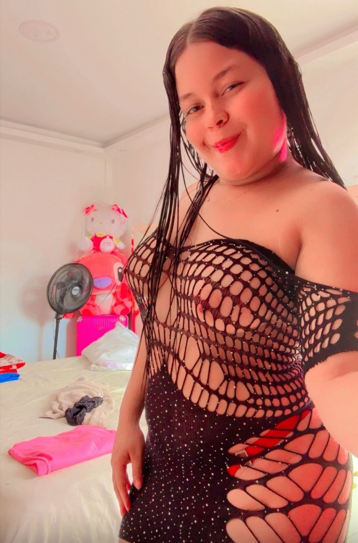 613952562  Jimena REINA ARDIENTE Y JUGUETONA