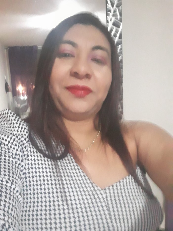 Thais, brasileña de 43 años en Tàrrega