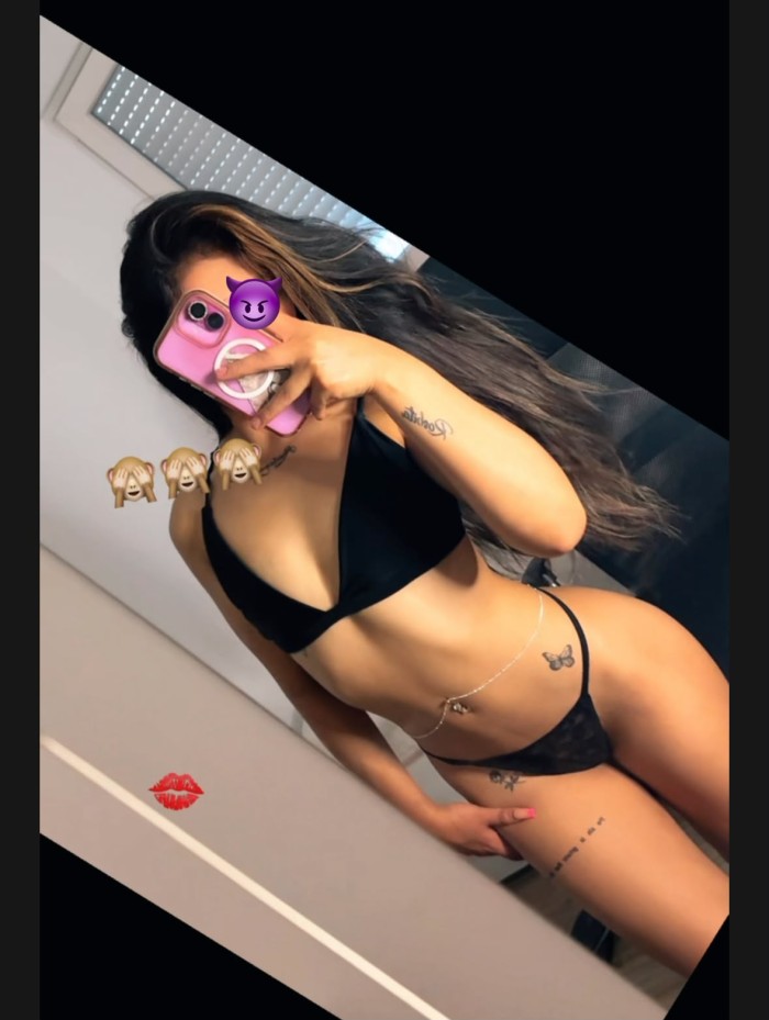 ARDIENTE DIOSA DEL PLACER VEN Y PASA RICO