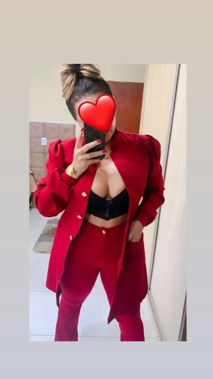 KIARA, HERMOSA BRASILEÑA SOY NUEVA EN ESTE TRABAJO