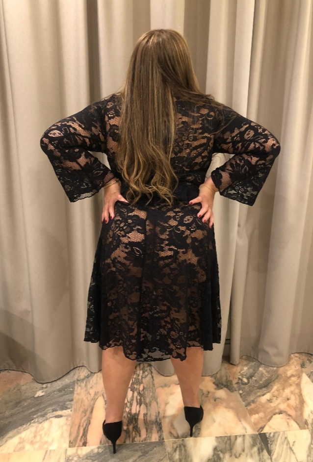 FRANCÉS BIEN SALIVADO…. SEXY A TOP