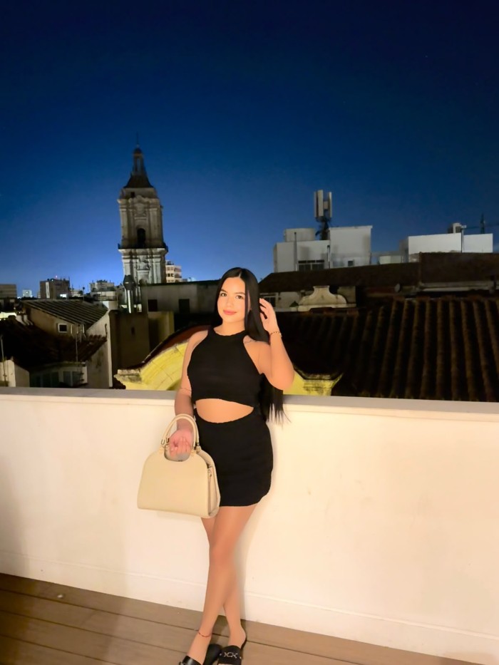 EN MALAGA SEXO FIESTA A TOPE JOVENCITA ARDIENTE