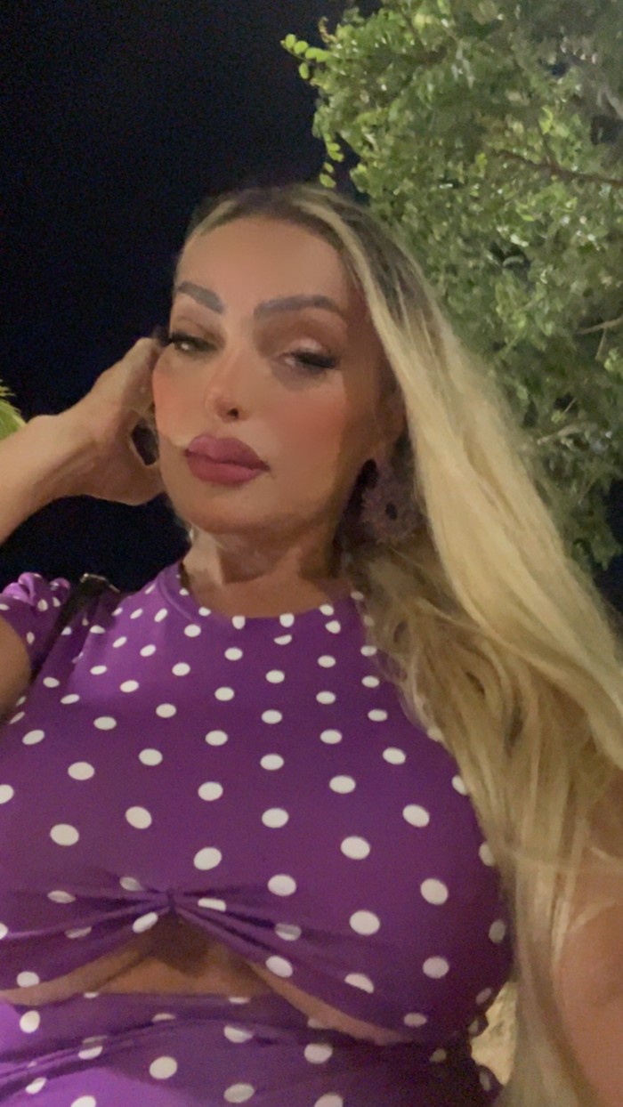 www.onlyfans.com/sorayaaraujot