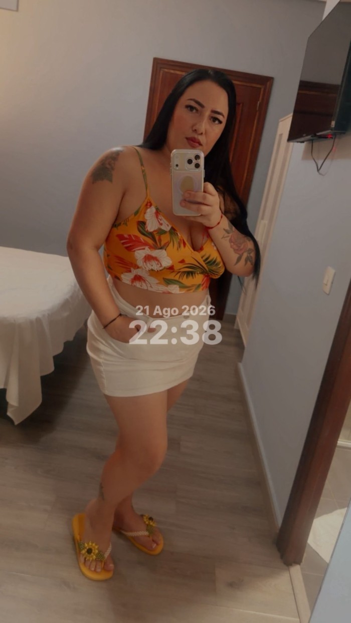 NOVEDAD LEILA EN USERA!! FIESTERA COMPLETA IMPLICADA 24H