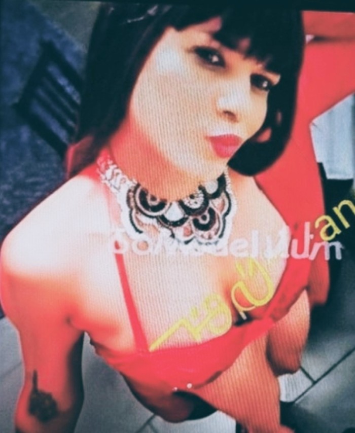 CHICA TRANS (VICIOSA, MORBOSA Y FIESTERA) ACTIVA Y PASIVA