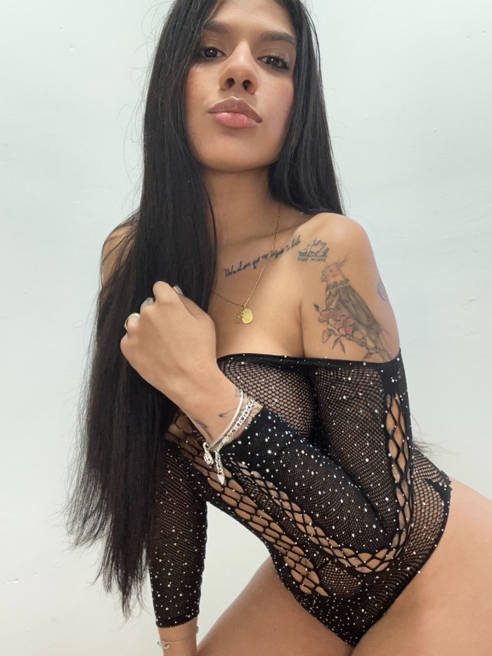 SOY PAULA, COLOMBIANA DISCRETA Y ARDIENTE