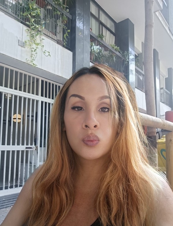 MELANI CACHONDA VEN A DISFRUTAR MI POLLA. SEXO, FI