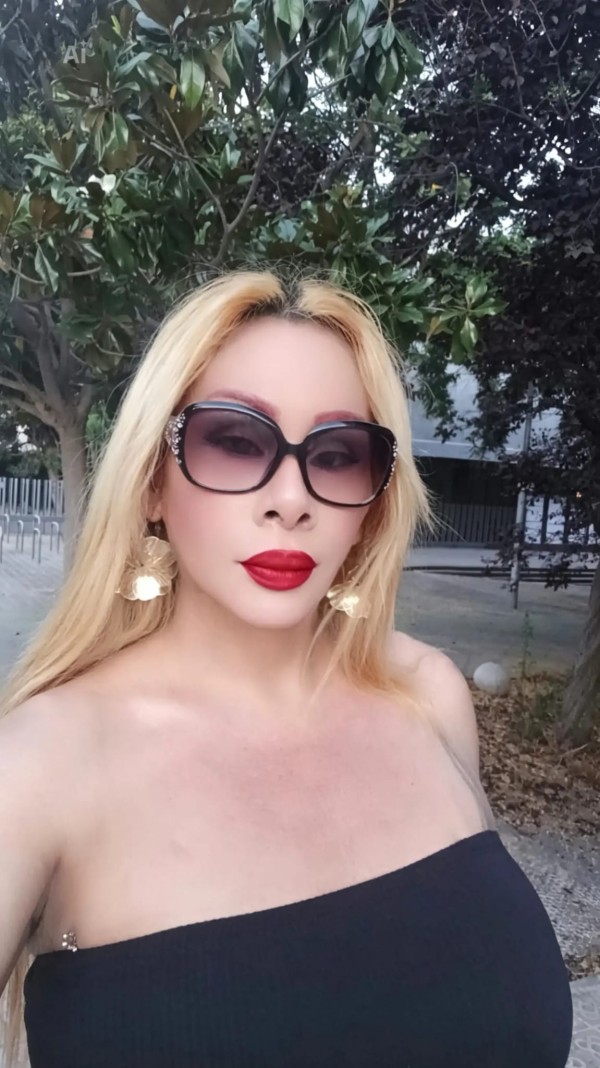 MELANI CACHONDA VEN A DISFRUTAR MI POLLA. SEXO, FI