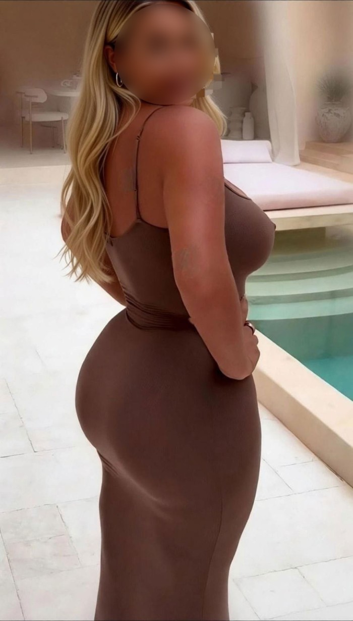 SARAY ANDALUZA GUAPA SEXY JUGUETONA fiestera en torremolinos