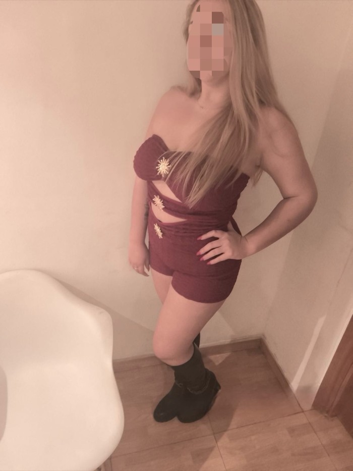 DIOSA DEL PLACER COMPLACIENTE A TOPE EN VINAROS