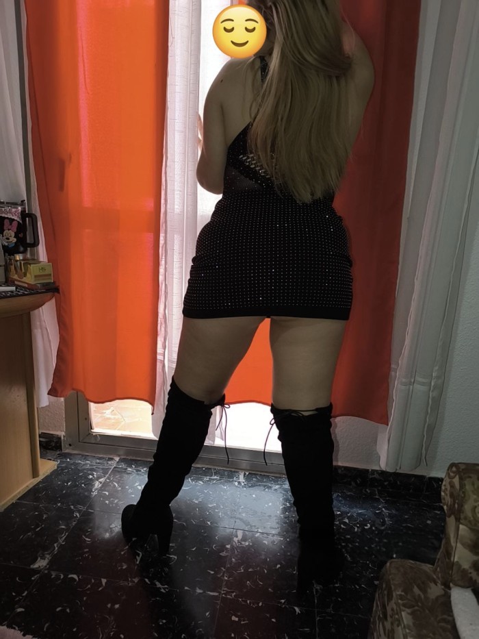 DIOSA DEL PLACER COMPLACIENTE A TOPE EN VINAROS