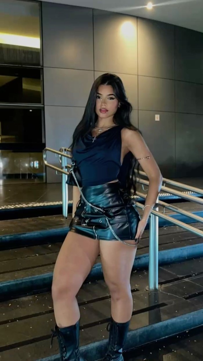 VICIO TOTAL JUNTO A MI , VIVETE UNA PORNO CONMIGO