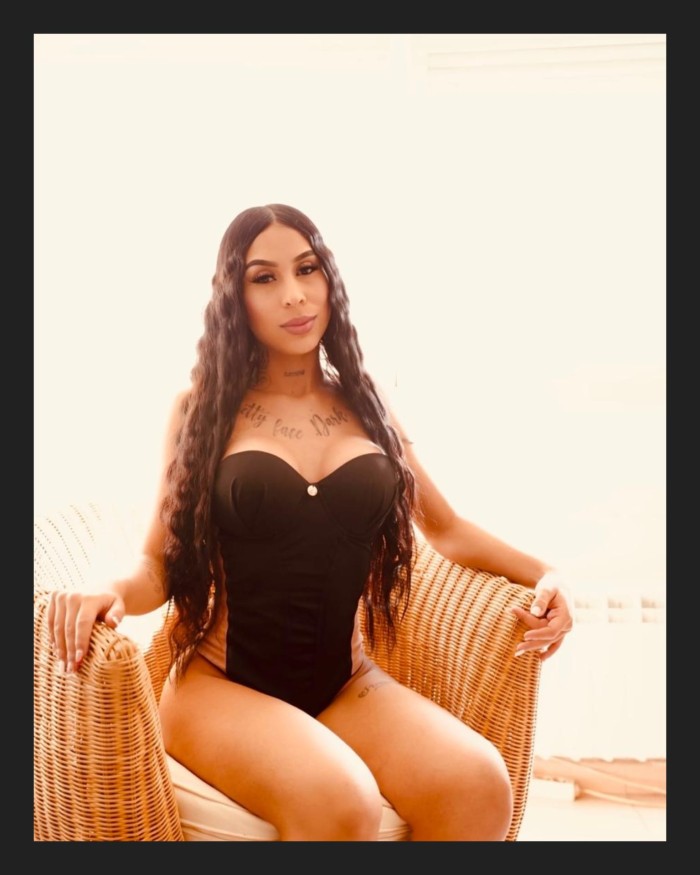 COLOMBIANA MI CUERPO ES SOLO PLACER EN COLLADO