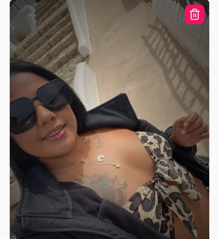 Chica morena fiestera, discreta con ganas de compl