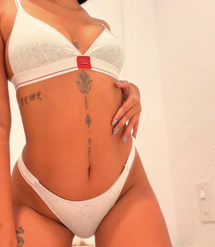 Venezolana super guapa y decidida NOVEDAD