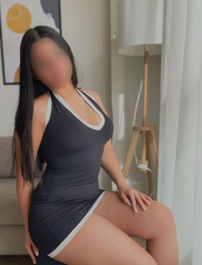 SEXY ESCORT EN ZONA VENTAS MADRID COMPLACIENTE