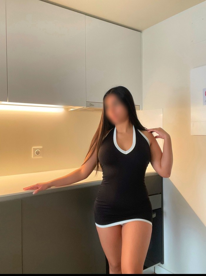 SEXY ESCORT EN ZONA VENTAS MADRID COMPLACIENTE