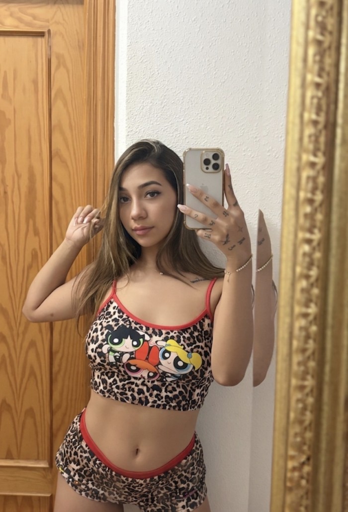 Colombiana Sofi hot