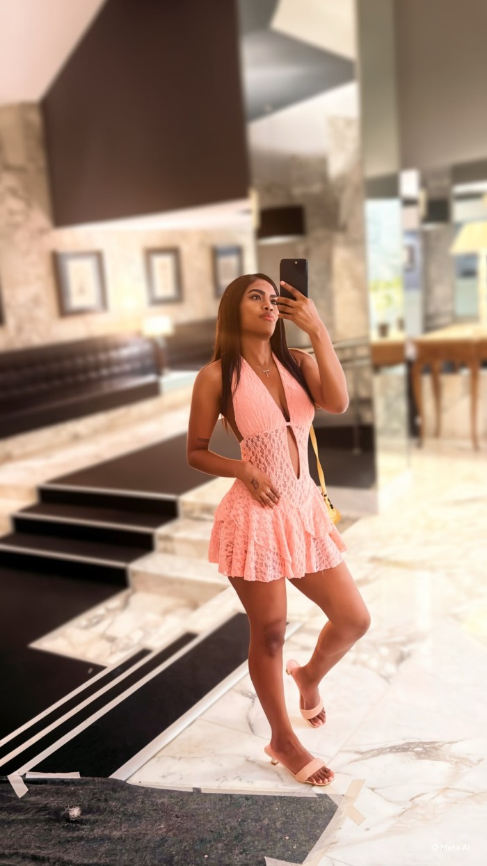 JOVENCITA MULATITA COLOMBIANA PRECIOSA NOVEDAD 24H