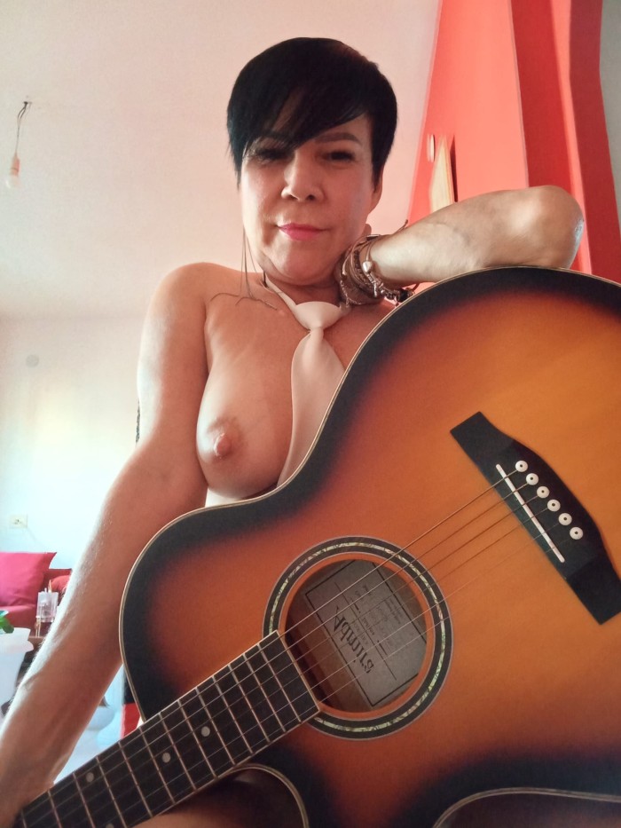 MADURITA EXOTICA Y BELLA MASAJISTA! VILLAREAL
