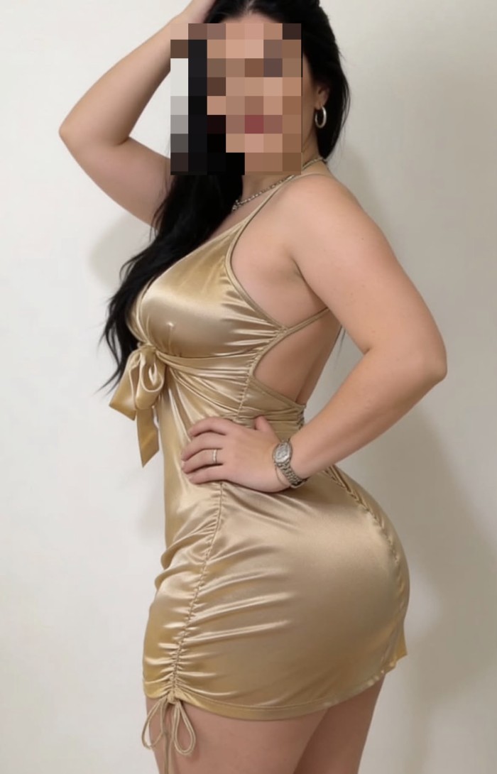 Chica impresionante de lujo