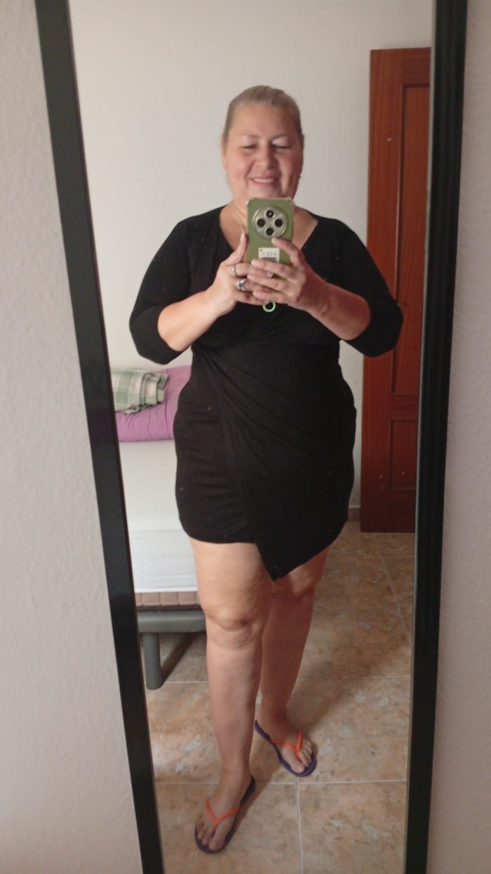 MADURITA SENSUAL APASIONADA DESEOSA DE SEXO