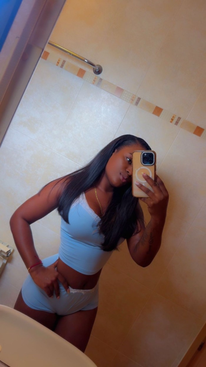 APASIONADA SENSUAL ARDIENTE DESEOSA DE SEXO