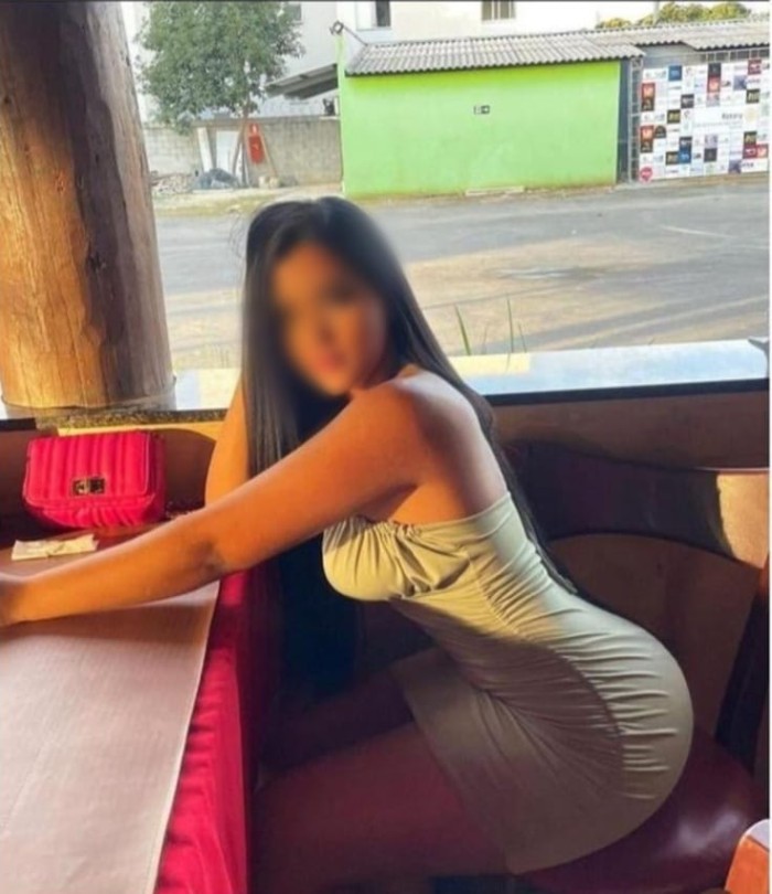 JOVENCITA FOGOSA Y MUY SEXY QUE ATRAPA 611347543