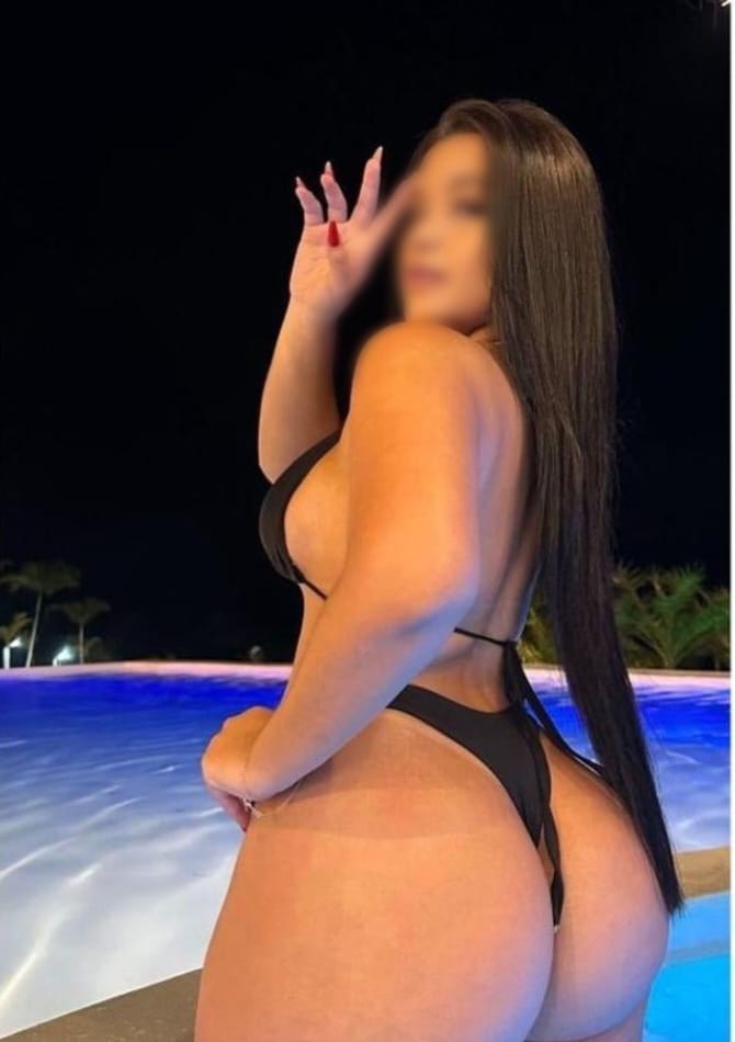 JOVENCITA FOGOSA Y MUY SEXY QUE ATRAPA 611347543