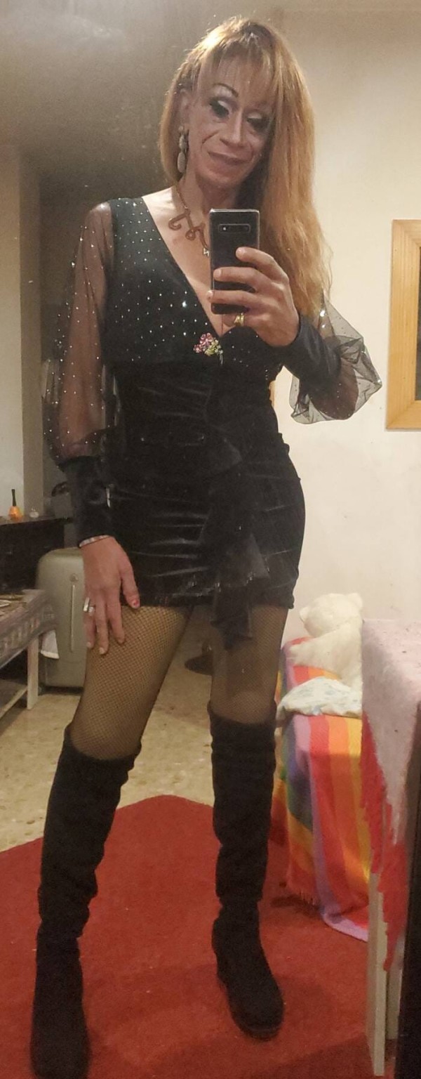TRAVESTI BRASILEÑA AMOROSA SENSUAL Y JUGUETONA NOVEDAD EN OVIEDO