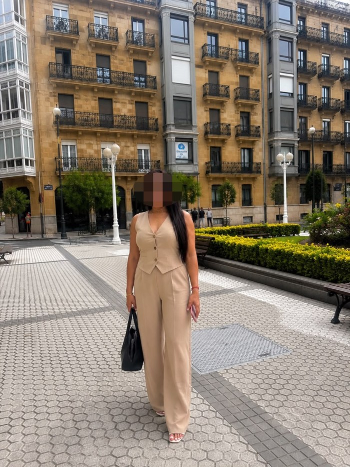 HOLA AMOR SOY UNA HERMOSA ARGENTINA RECIEN LLEGADA