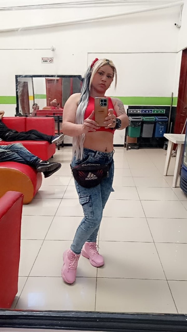 Novedad en Montequinto, palparma chupadas de lujo