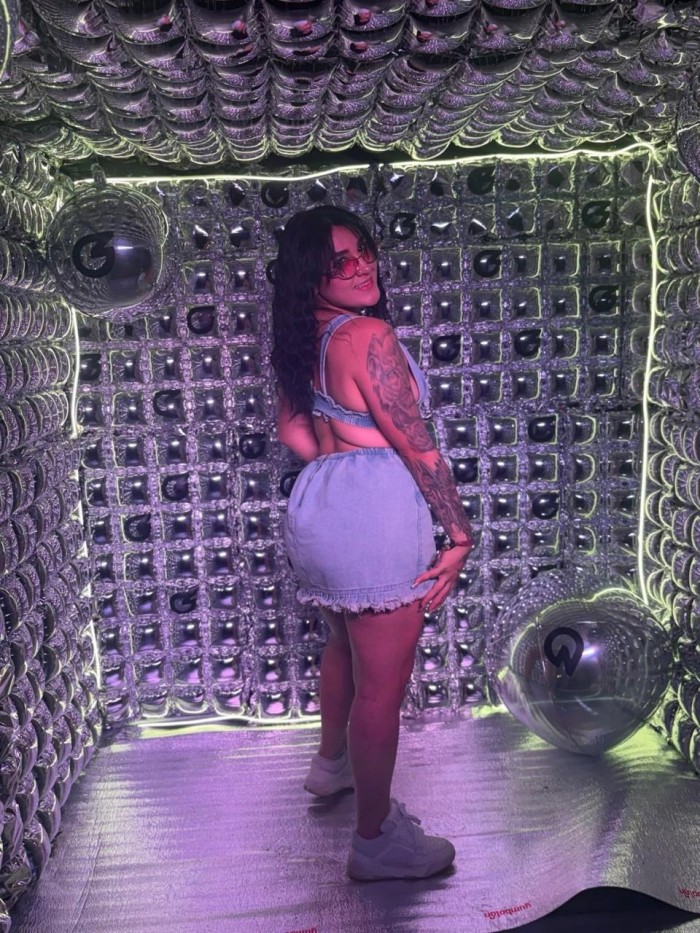 Cachonda y fogosa sexy latina nueva en la ciudad!
