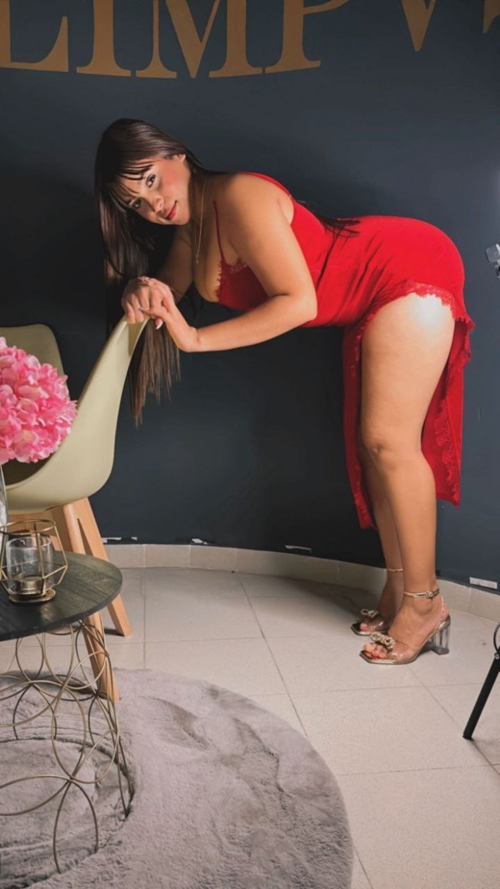 CELESTE DULCE CARITA, NALGONA VENEZOLANA FIESTERA