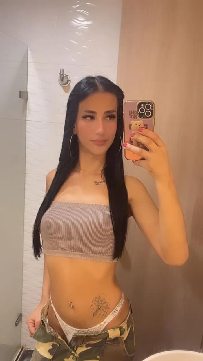 jovencita niña traviesa sexo cañero 24/7