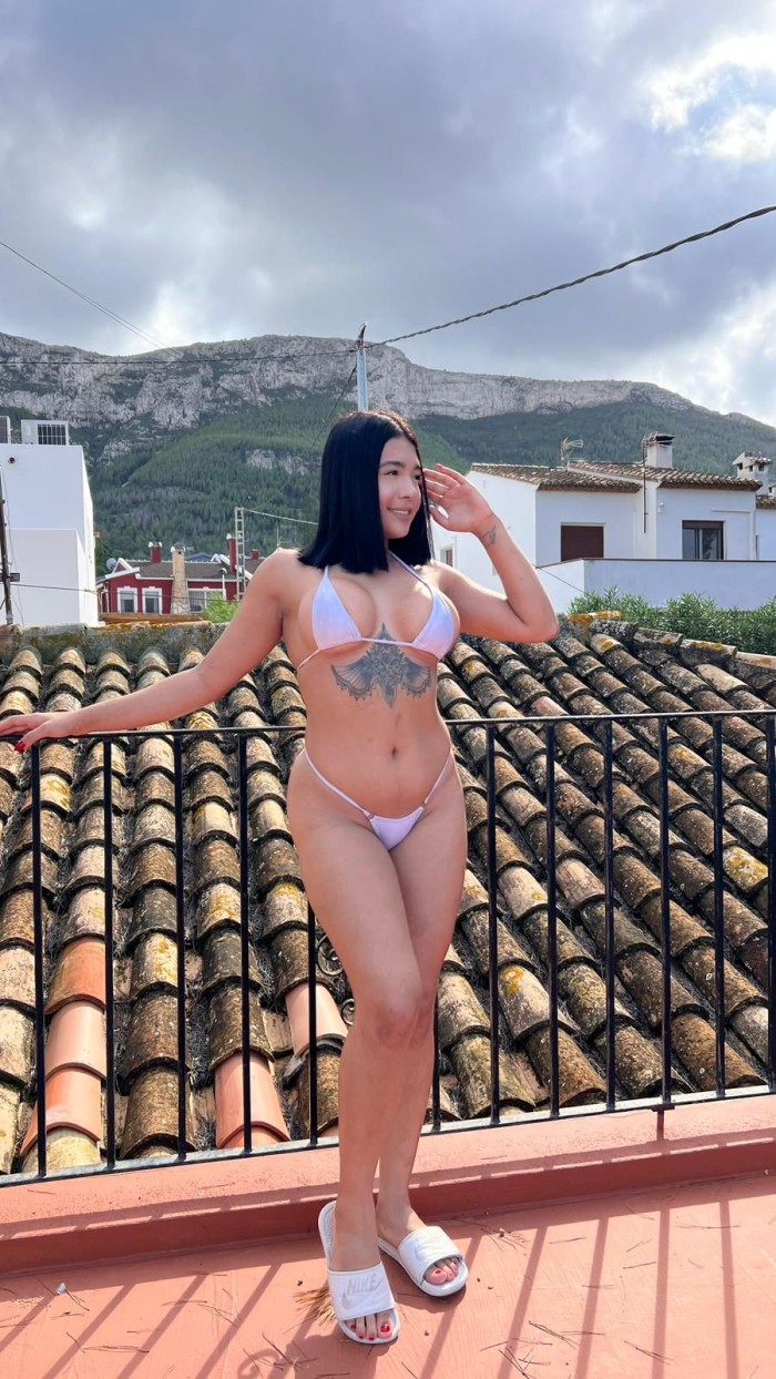 EXOTICA CON GANAS DE COMER POLLA EN PUERTO SAGUNTO