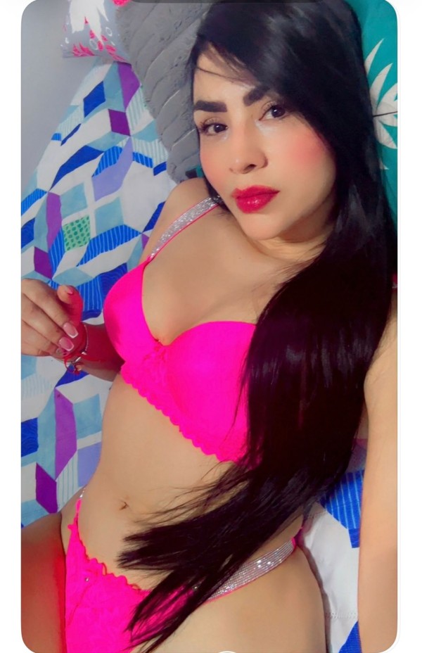 EN LAS AMERICAS! LAURA ESPECTACULAR  NOVEDAD COLOMBIANA FIESTERA CALIENTE
