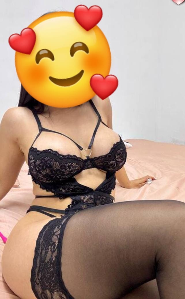 CACHONDA ARDIENTE E IMPLICADA CON GANAS DE PLACER