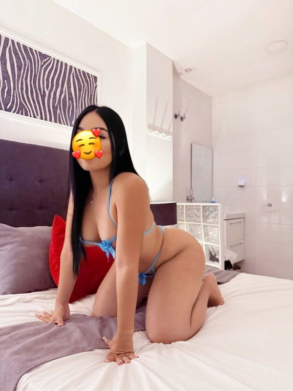 Valentína jovencita colombiana