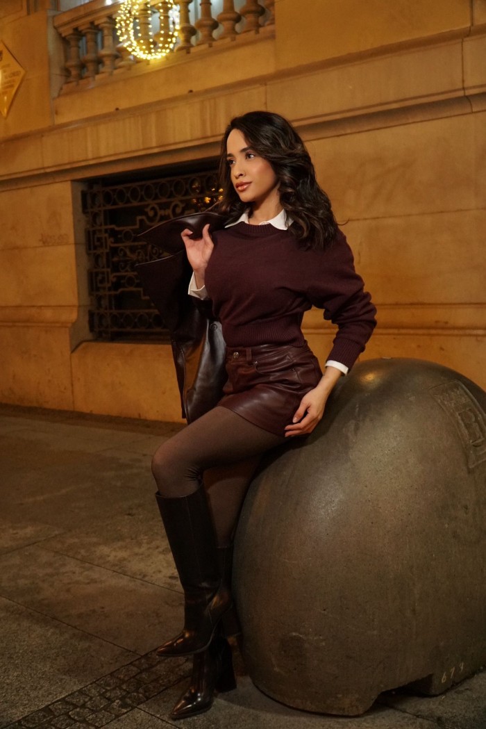 ** Emily: natural, elegante y con un encanto irr