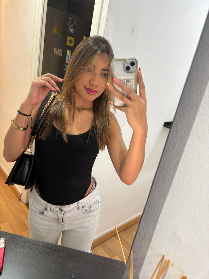 Venezolana vip jovencita en Plaza España