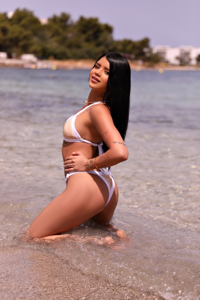 Zara – Venezolana Chica de Lujo en Marbella