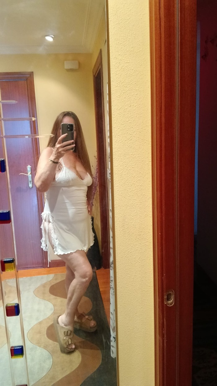Madurita cachonda