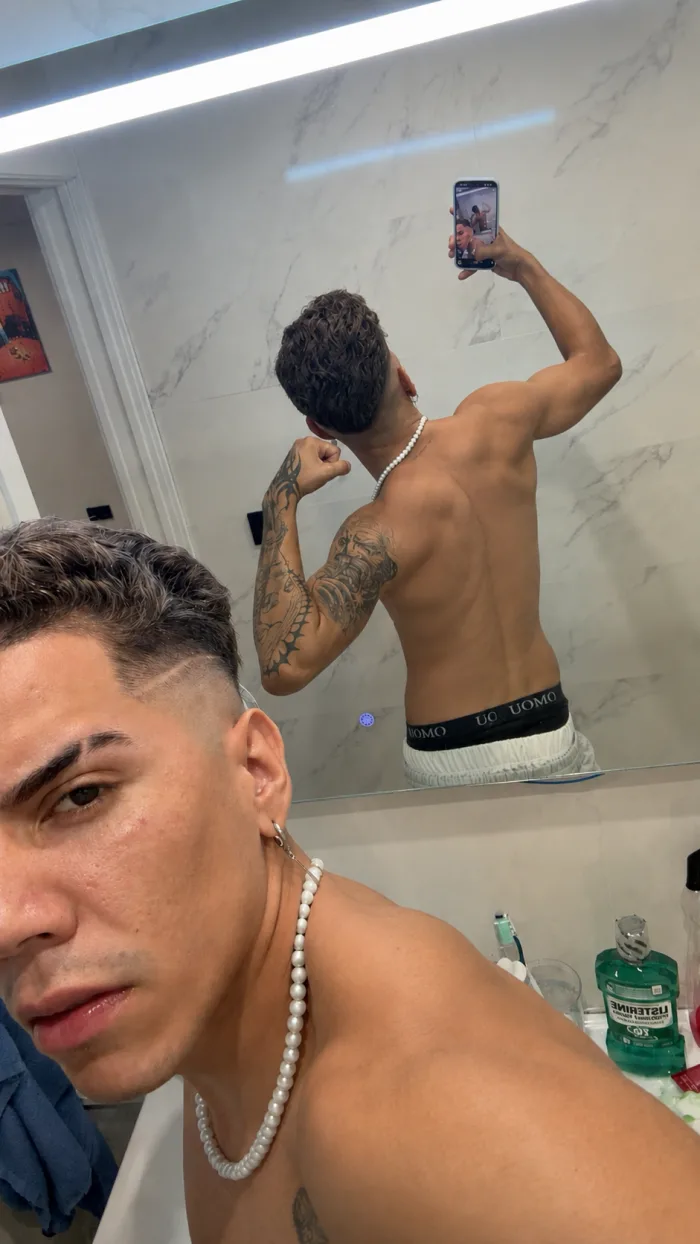 Latino fiestero joven de 22 años Málaga capital