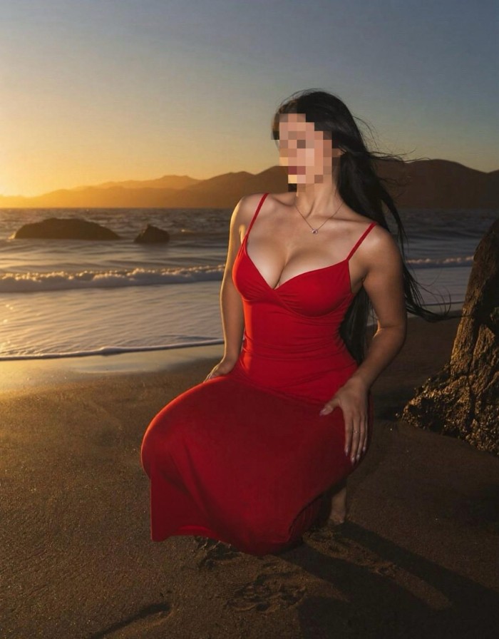 EN INCA – ALCUDIA MUJER COMPLACIENTE A TU CAPRICHO