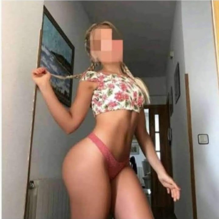 BOMBA DE SEXO FIESTERA COMPLACIENTE A TOPE