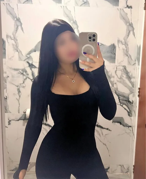 627251107 Melissa REINA CARIÑOSA Y DIVERTIDA
