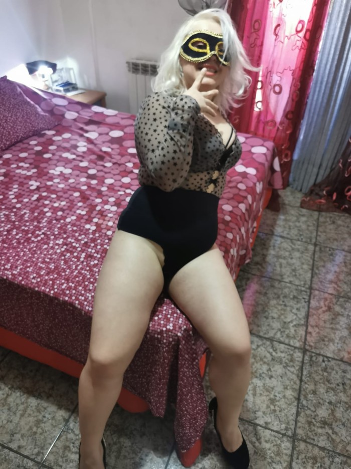AIRE ACONDICIONADO ESPAÑOLA SEXY Y CALIENTE NOVEDA